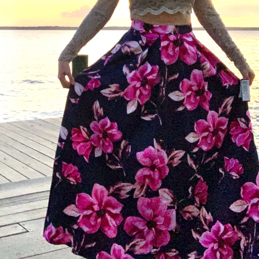 Speechless Floral Satin Skirt Maxi
